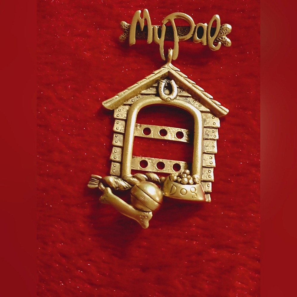 Vintage Danecraft Doghouse Frame Brooch